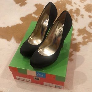 Black Satin Platform Heels Size 6.5